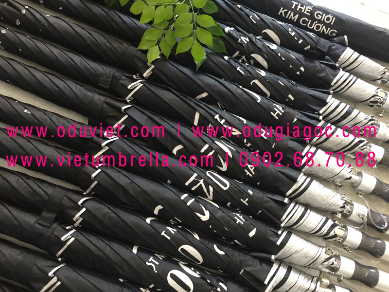 xưởng sản xuất ô dù cầm tay in logo quảng cáo